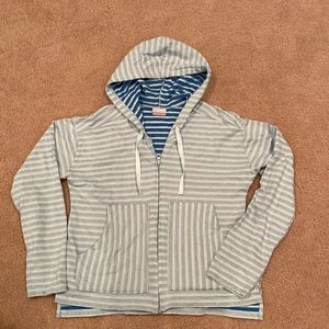 Columbia zip front pullover-size medium